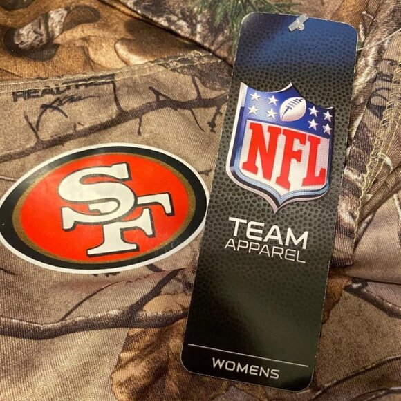 Zubaz San Francisco 49ers Women's Realtree Xtra Legging , XS - Picture 3 of 5